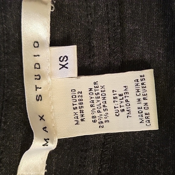 MAX STUDIO xs scoop neck tunic - Picture 4 of 5